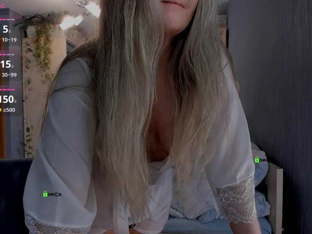 MoCuishle's BongaCams show and profile