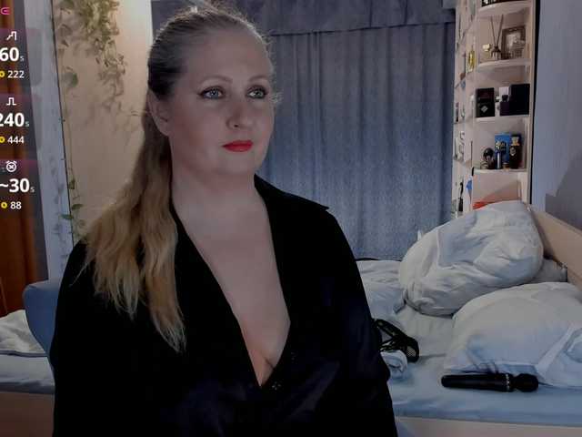 MoCuishle's BongaCams show and profile