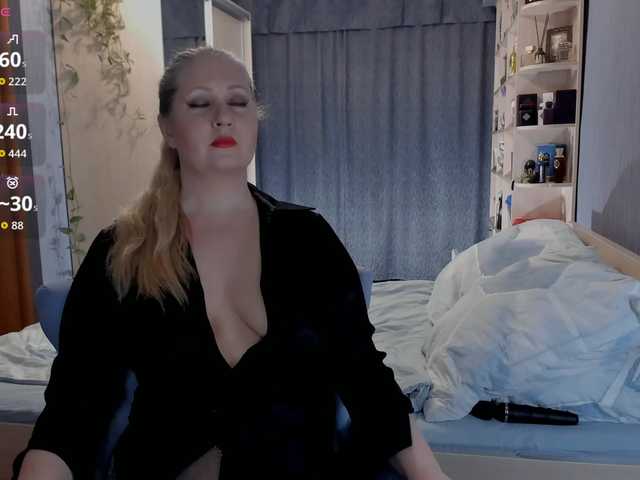 MoCuishle's BongaCams show and profile