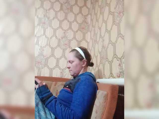 REPTILIAY's BongaCams show and profile