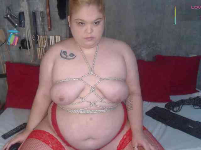 IsabelCristine webcam