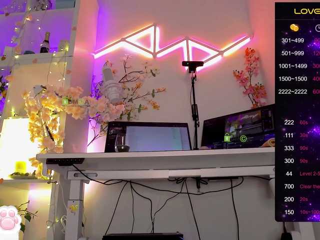 ELENA-XXX's BongaCams show and profile