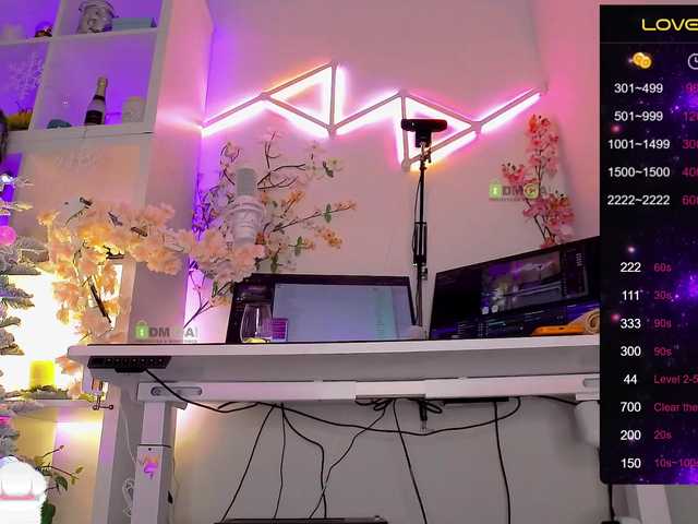 ELENA-XXX's BongaCams show and profile