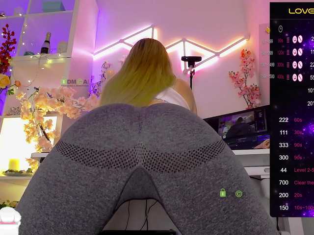 Sex chat gratuit in direct cu ELENA-XXX pe BongaCams