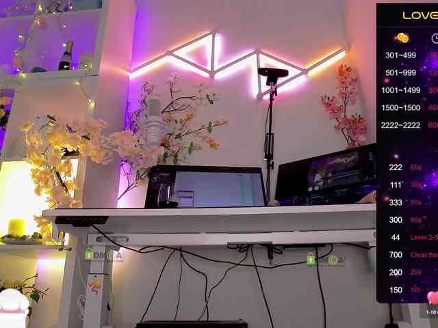 ELENA-XXX Live Webcam on BongaCams