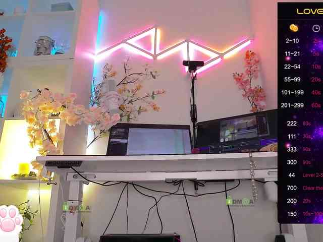 ELENA-XXX's webcam live show