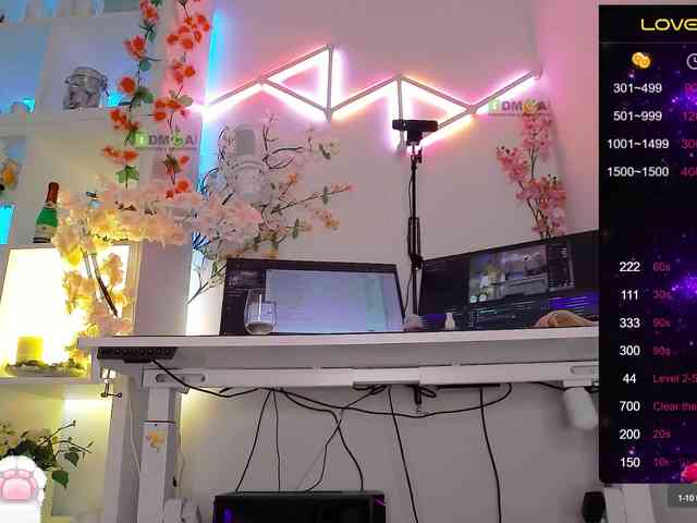 nude chat room ELENA-XXX