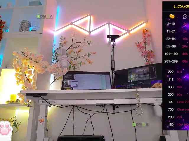 ELENA-XXX's webcam live show