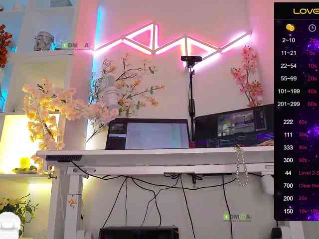 ELENA-XXX's webcam live show