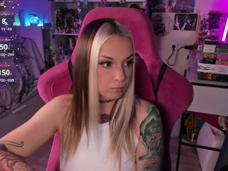 ChloeKohaku Porn Show