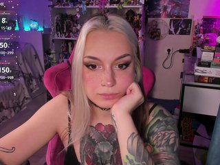 ChloeKohaku Porn Show