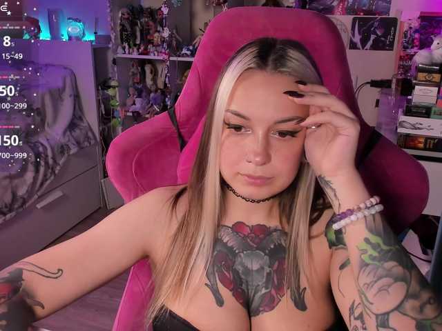 ChloeKohaku's BongaCams show and profile