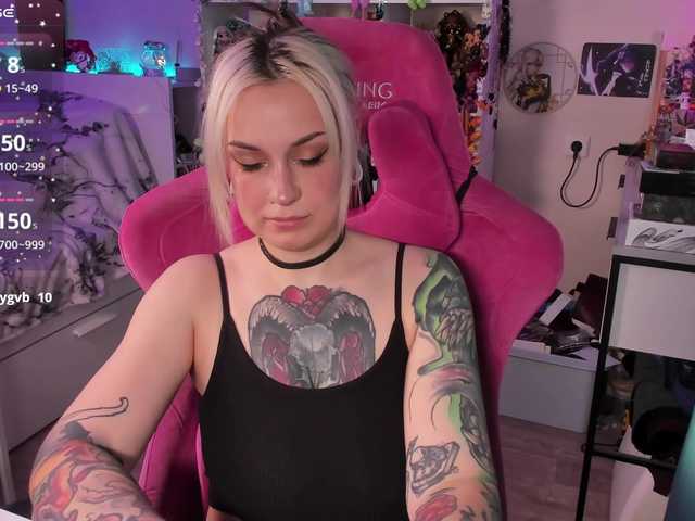 ChloeKohaku's BongaCams show and profile