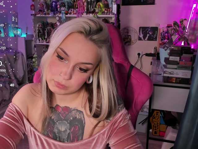 ChloeKohaku live cam