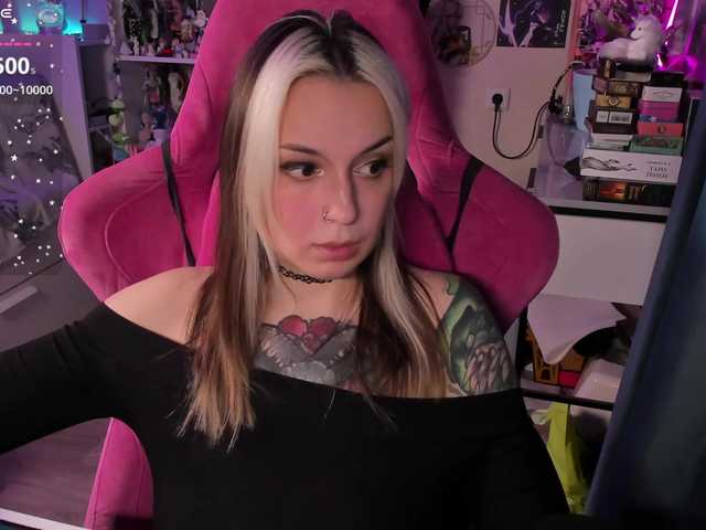 Sex chat with ChloeKohaku — Watch free online 18+