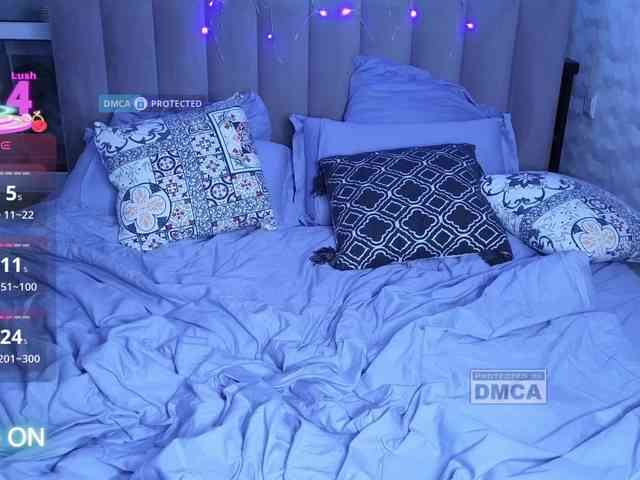 dvenasti Live Webcam on BongaCams