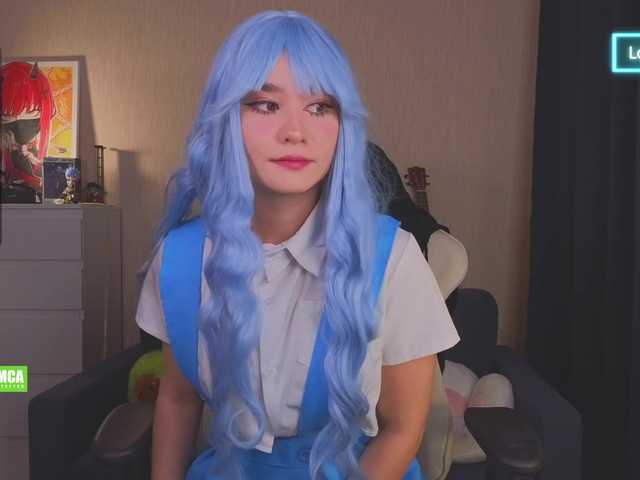 CreamMeow's BongaCams show and profile