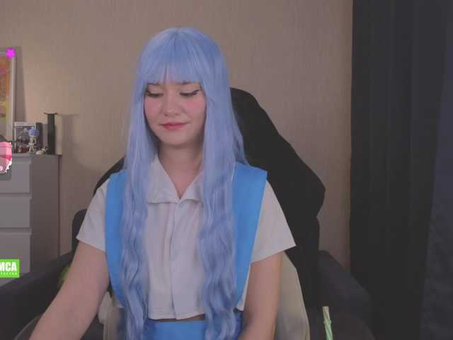 CreamMeow's BongaCams show and profile