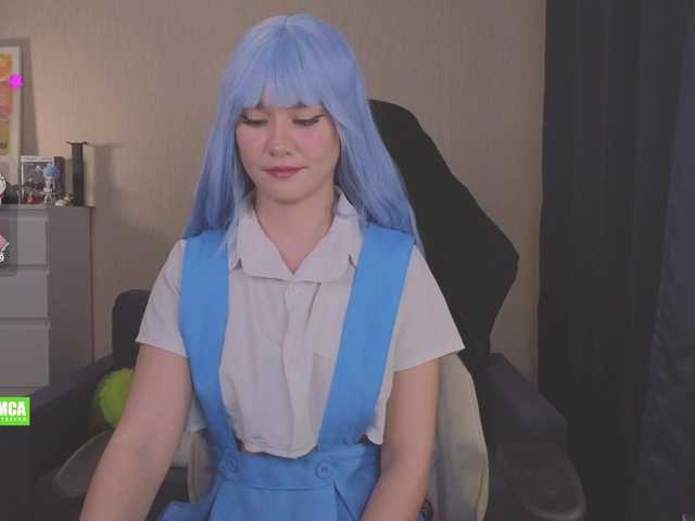 CreamMeow's BongaCams show and profile