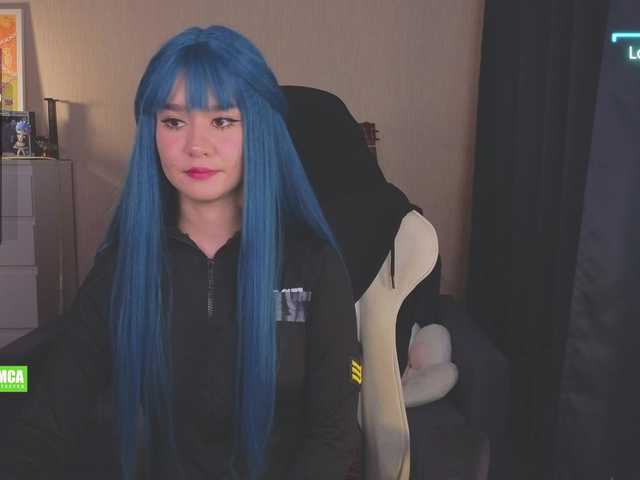 CreamMeow's BongaCams show and profile