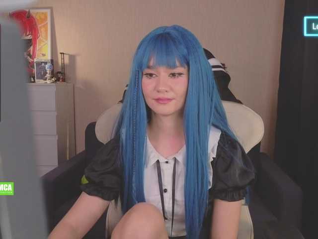 CreamMeow's BongaCams show and profile