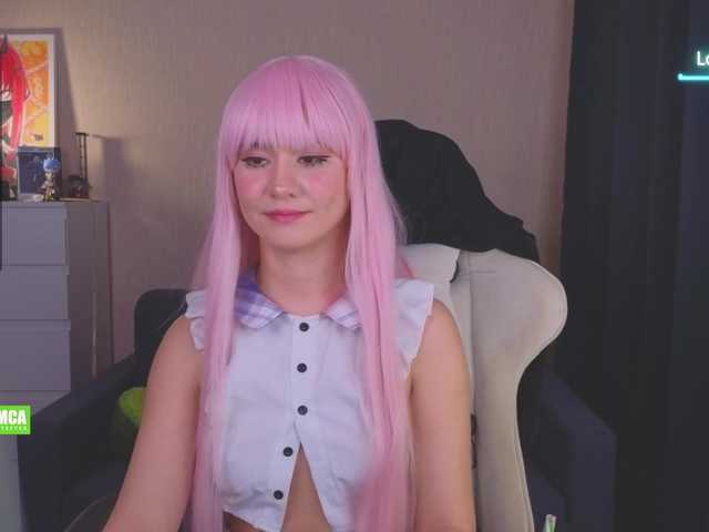 CreamMeow's BongaCams show and profile