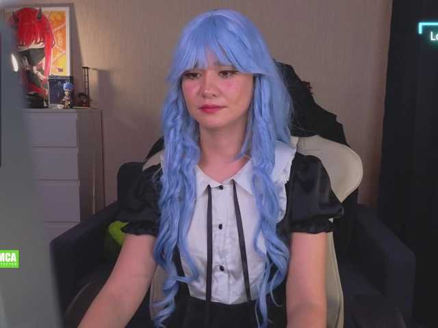 CreamMeow's BongaCams show and profile