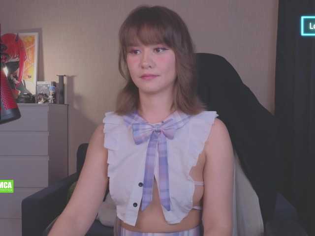 CreamMeow's BongaCams show and profile