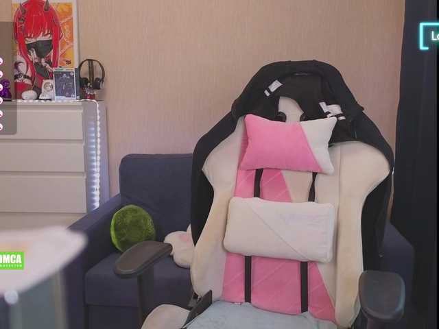 эро с CreamMeow