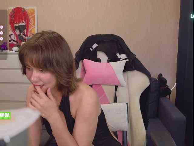 CreamMeow Live Webcam on BongaCams