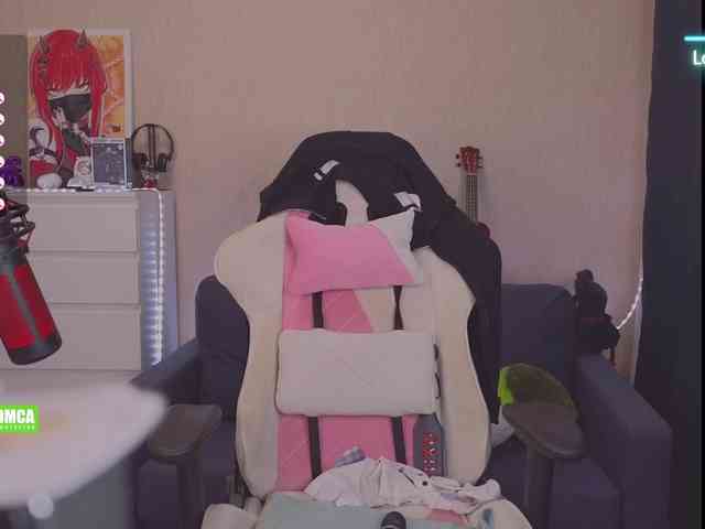 CreamMeow webcam