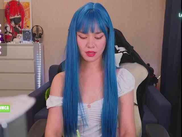 CreamMeow webcam