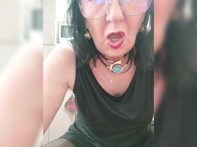 LaliaMia's BongaCams show and profile