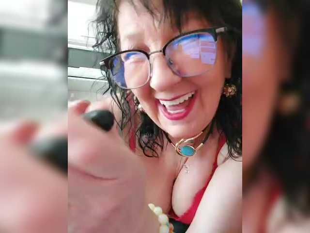 LaliaMia's BongaCams show and profile