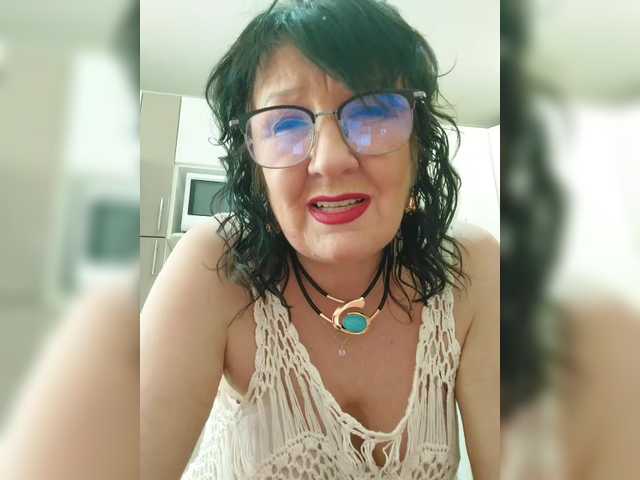 LaliaMia's BongaCams show and profile