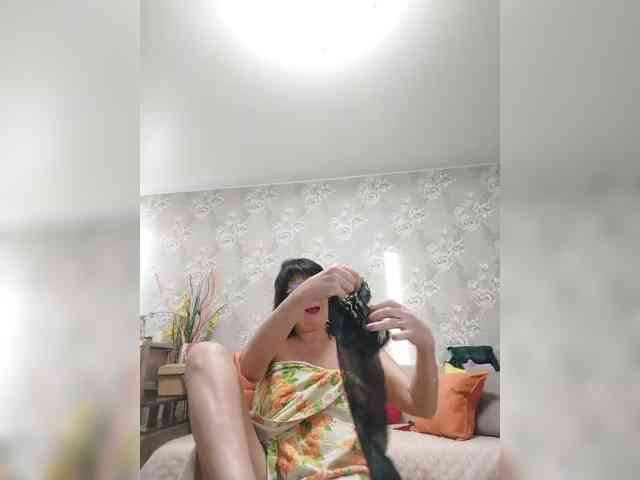 LaliaMia Live Webcam on BongaCams
