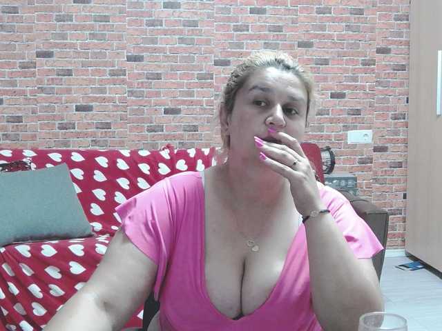  RoseBBW chat room