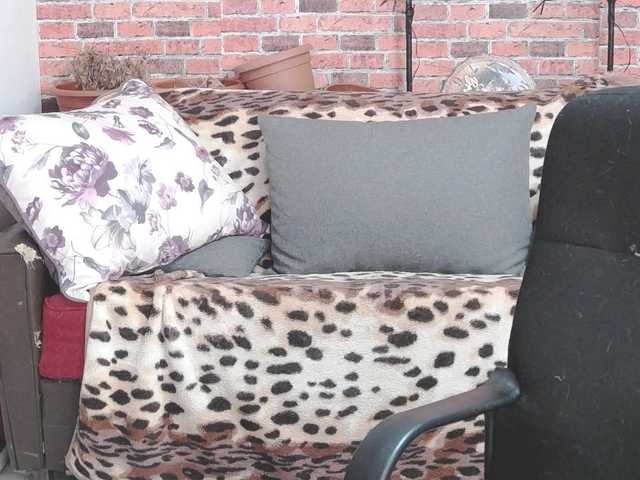 RoseBBW's BongaCams show and profile