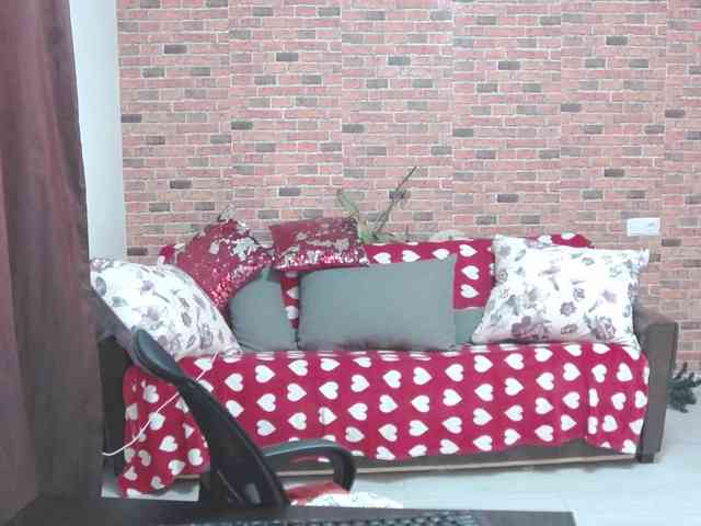 RoseBBW webcam