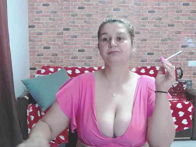 RoseBBW