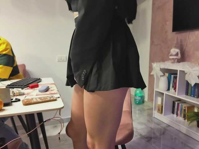 Valeriaxoxo's BongaCams show and profile