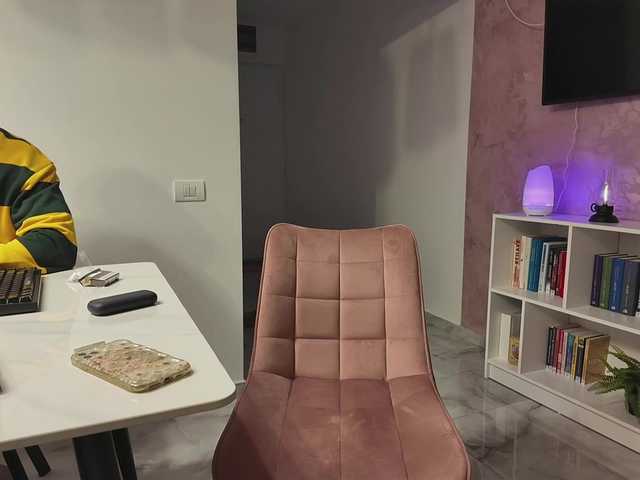 Valeriaxoxo from BongaCams