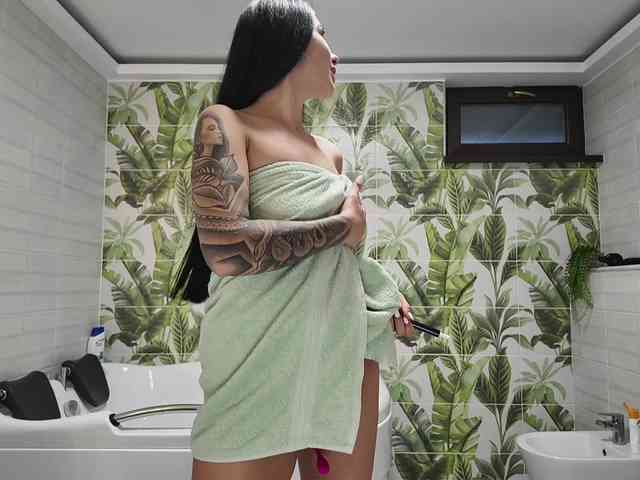 Valeria_xoxo webcam
