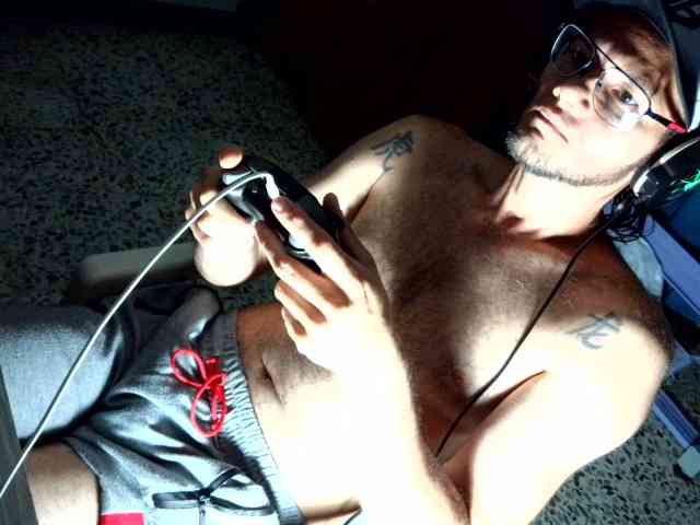 andrew1520 andrew1520