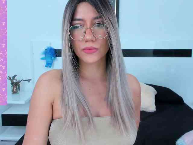 EllaDavs