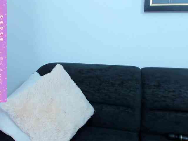 EllaDavs webcam