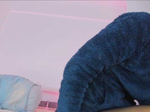 NaughtyHotty's BongaCams show and profile