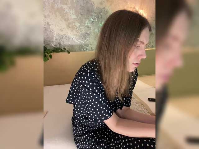 Incredible123's BongaCams show and profile