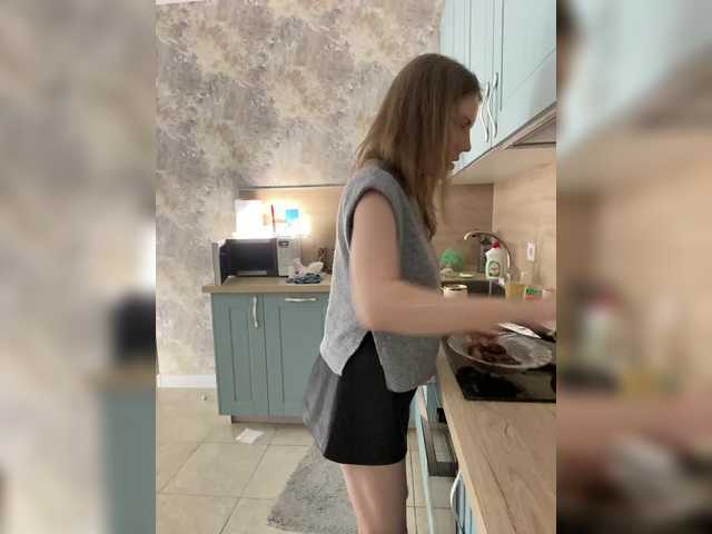 Incredible123's BongaCams show and profile