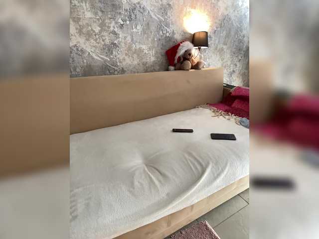 Incredible123's BongaCams show and profile